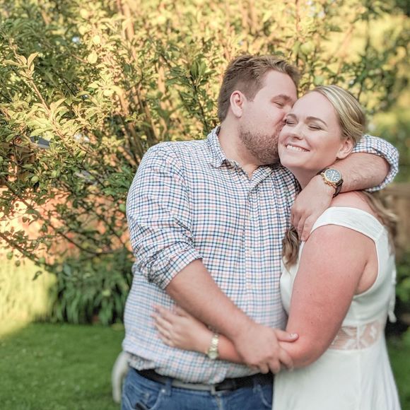 Meet your Posher, Julia - Picture 1 of 1